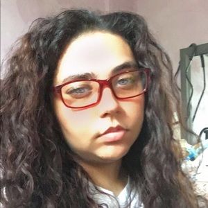 Meet your Posher, Iraida